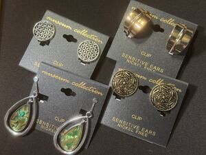 4 Pairs of Clip On Earrings 2 Silver Tone 2 Gold Tone NOS